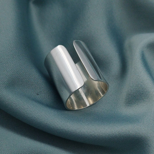 Anillo plano liso abierto recto 21mm