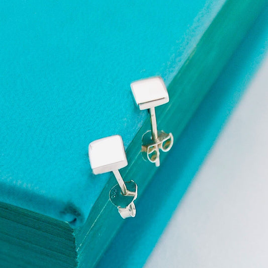 Aretes Cuadrados mini lisos