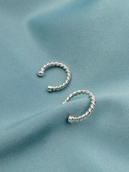 Arete Ear cuff entorchado
