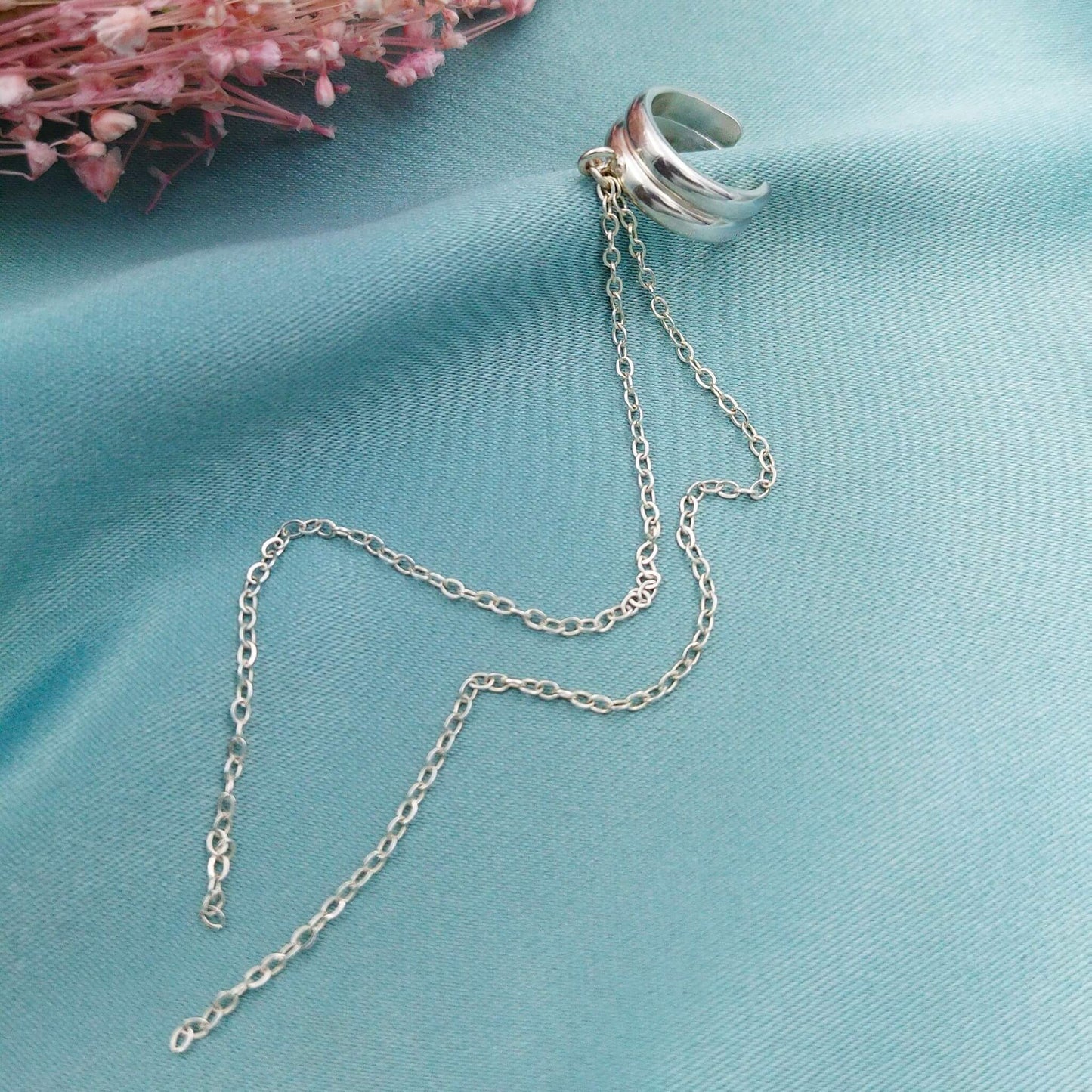 Arete Ear cuff Media caña doble con cadena