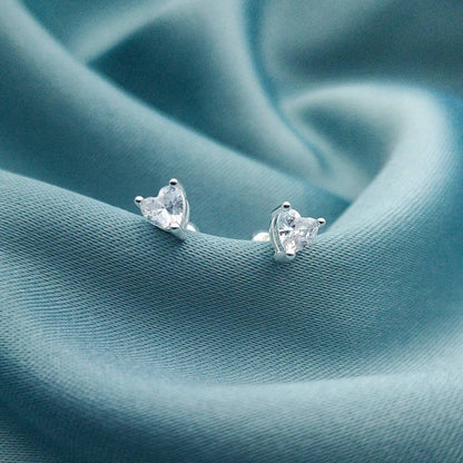 Aretes a rosca circones Corazón