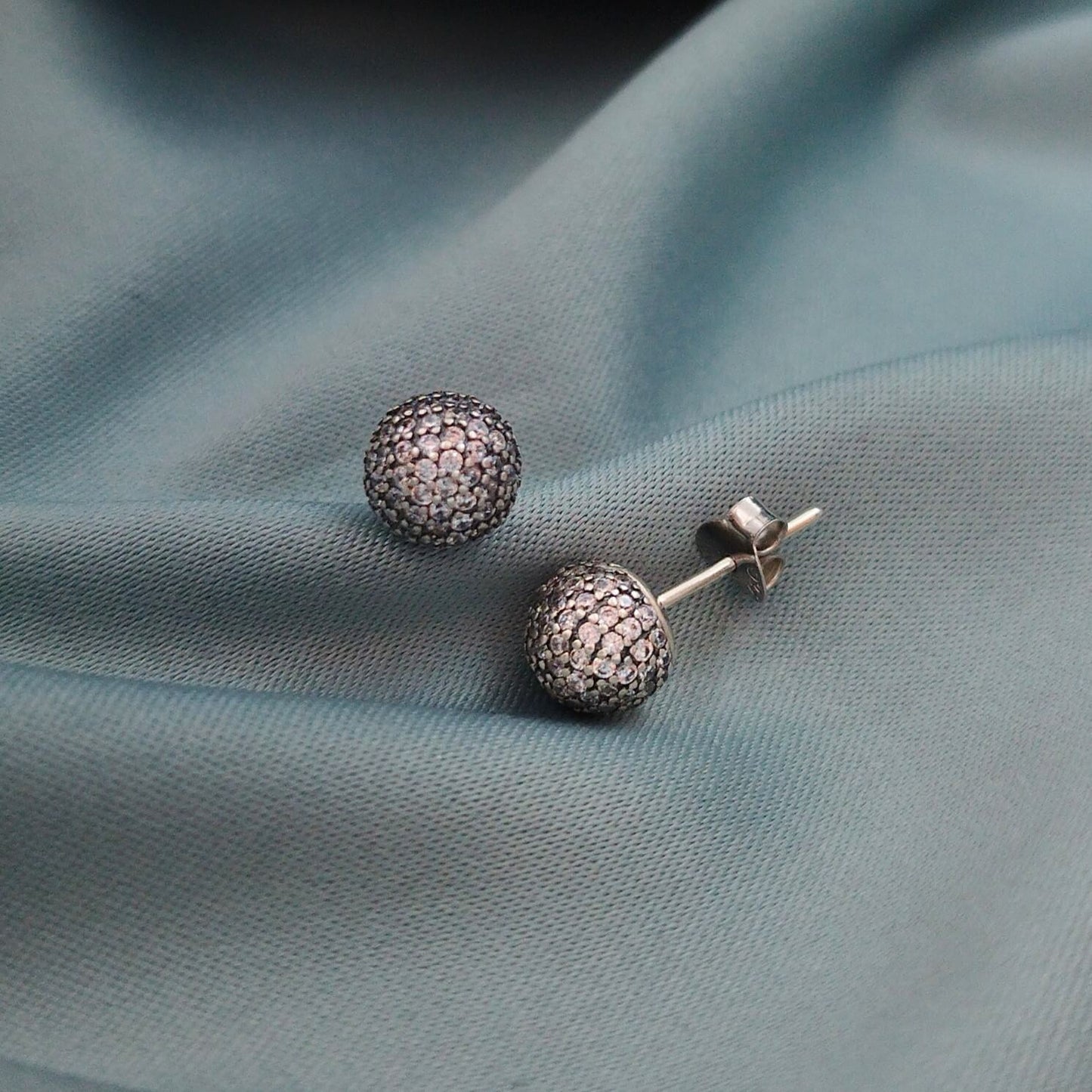 Aretes bolas pavé