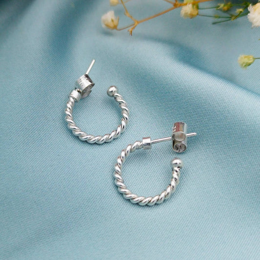 Aretes Hoops entorchados