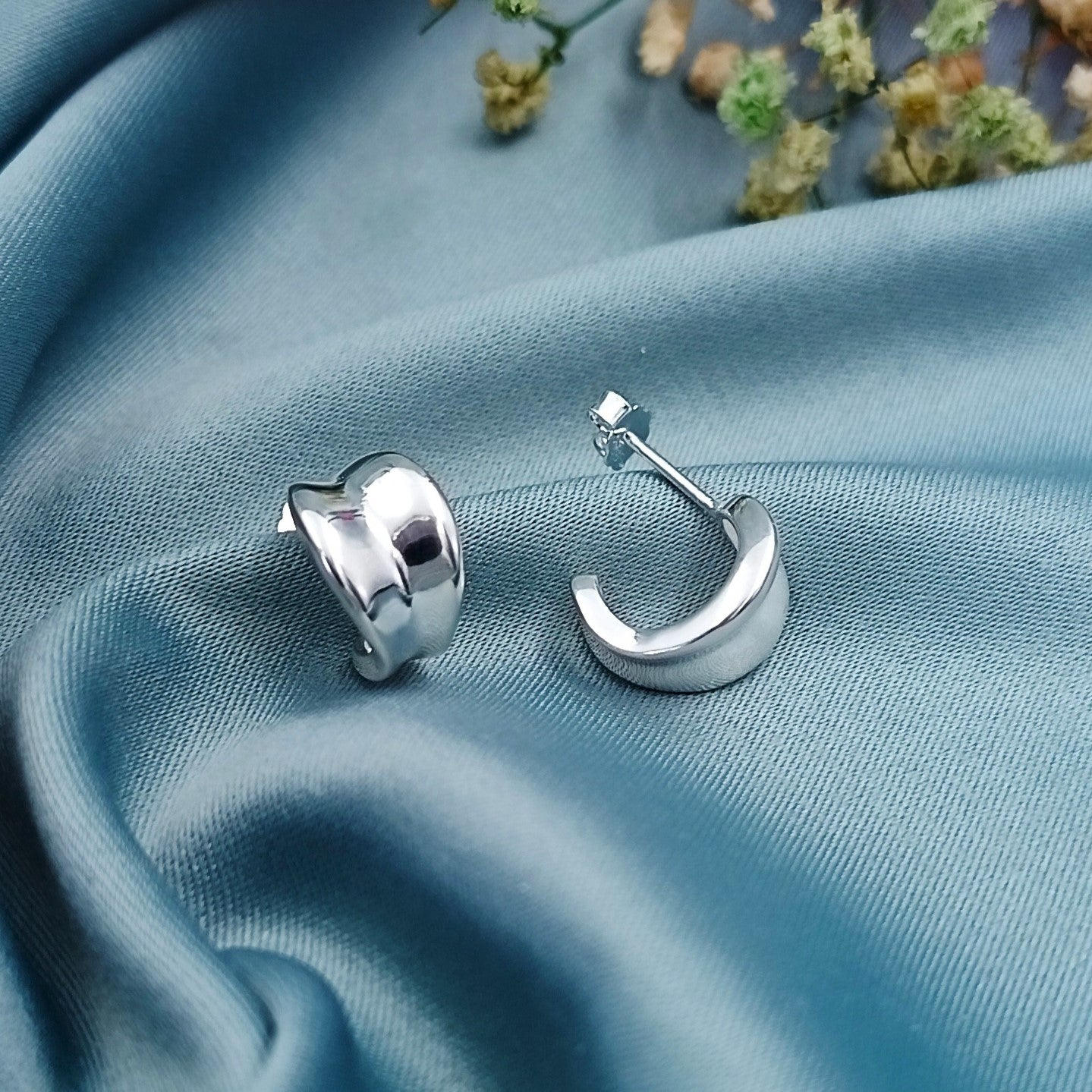 Aretes Conchitas Lisos