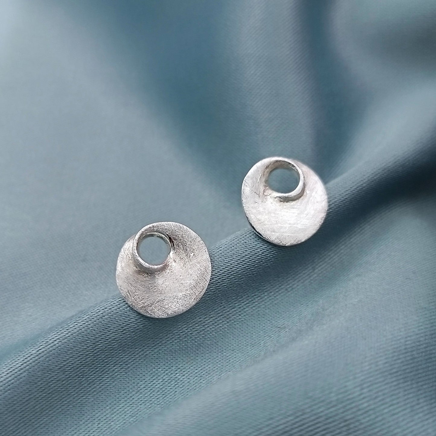 Aretes redondos Moebius