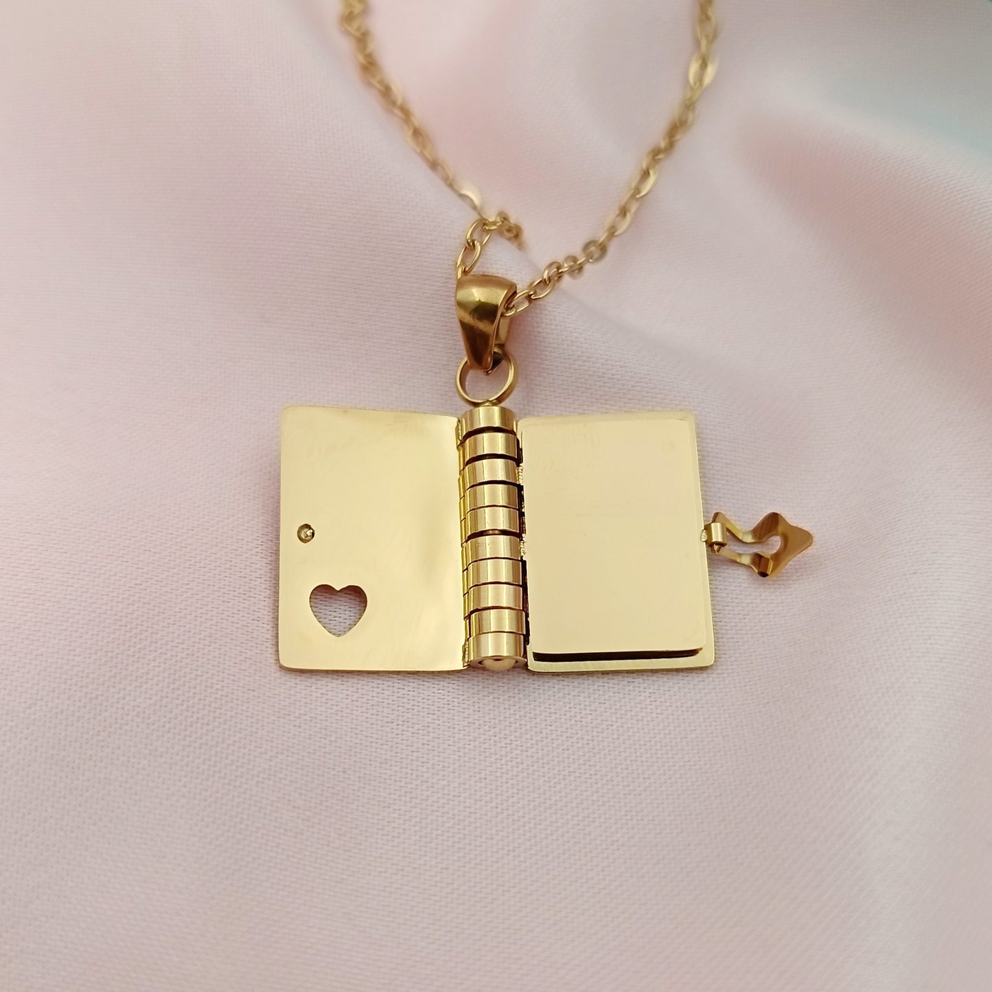 Collar Diario de Recuerdos (personalizable)
