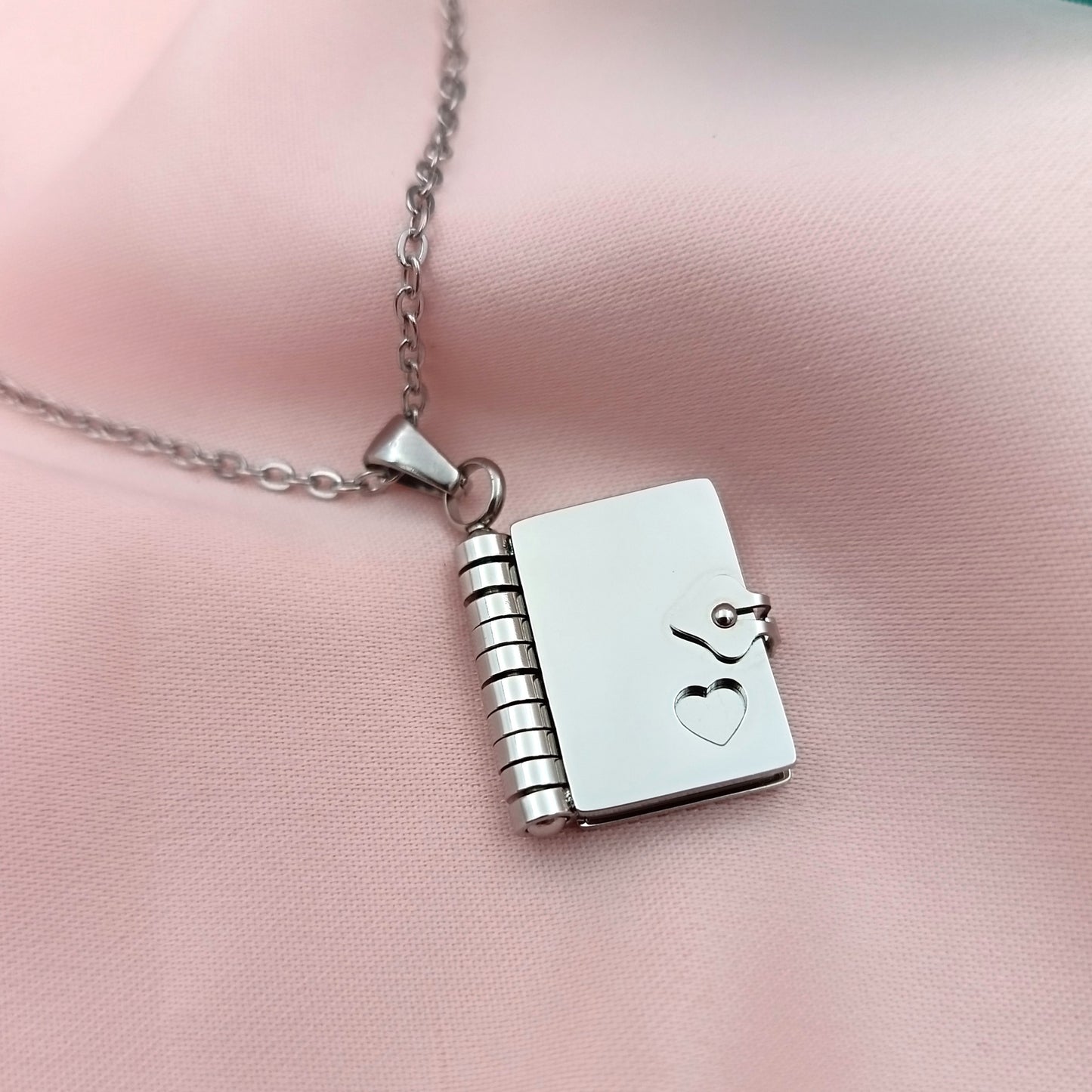 Collar Diario de Recuerdos (personalizable)