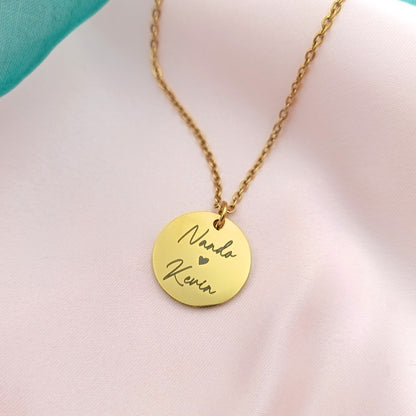 Collar acero con dije circular dorado (Personalizable)