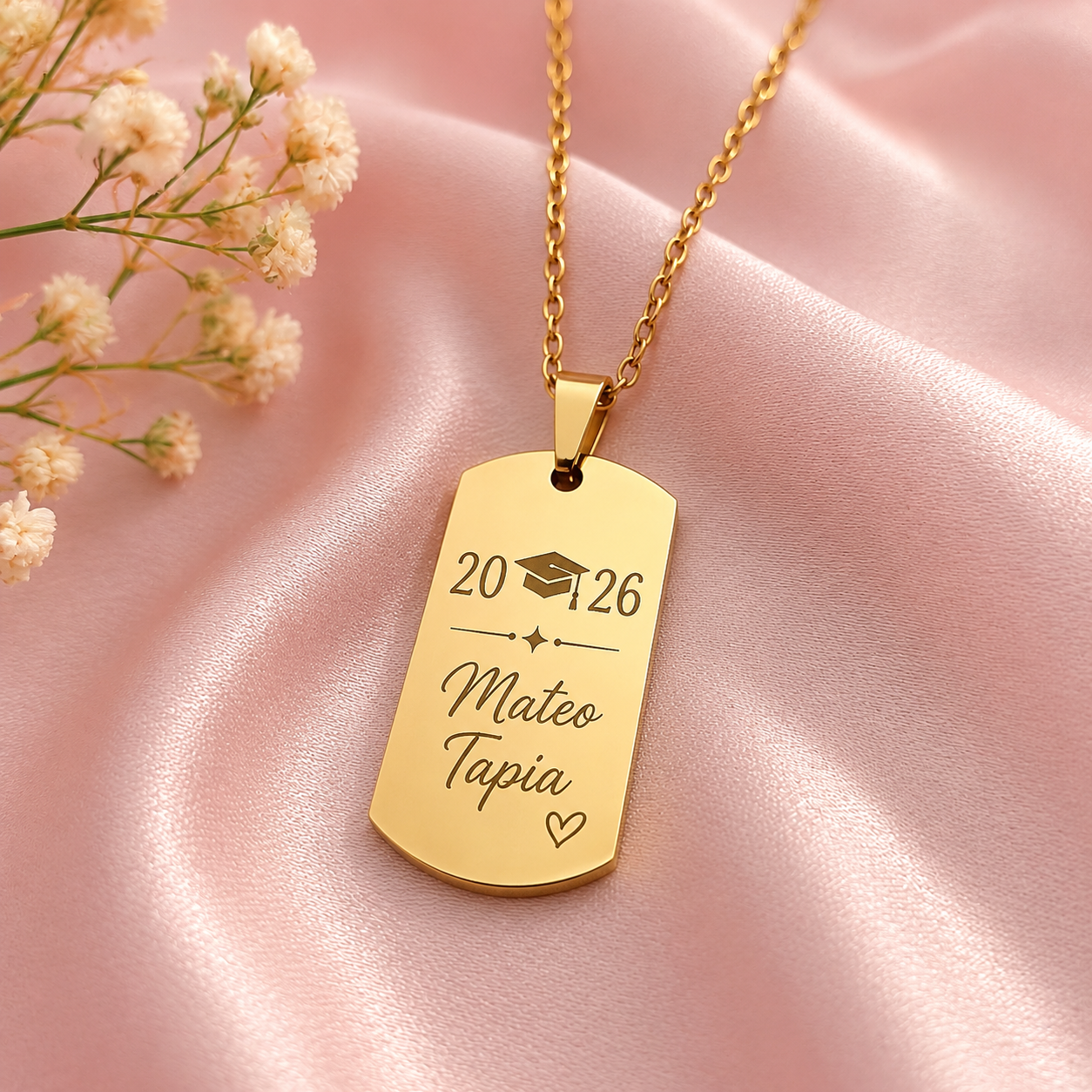 Collar placa rectangular con grabado
