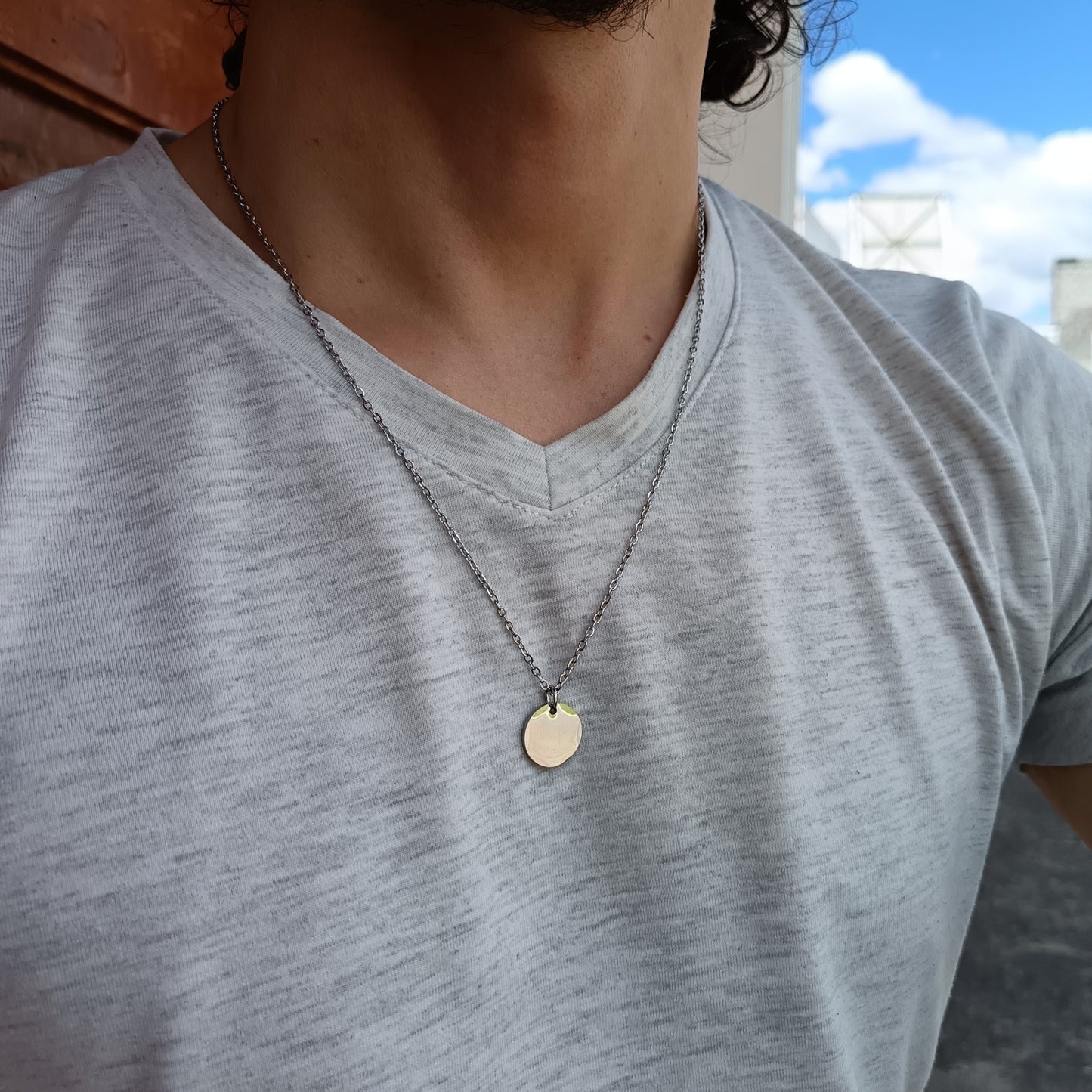 Collar acero con dije circular plateado (Personalizable)