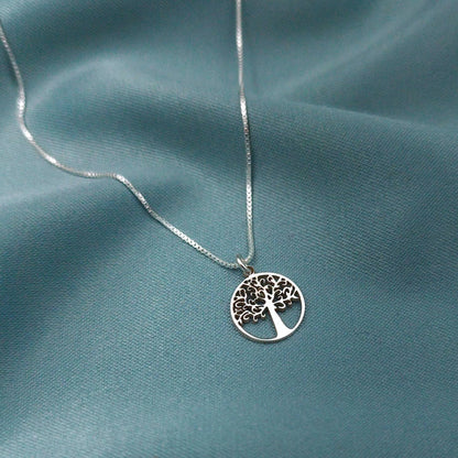 Collar Árbol de la vida calado