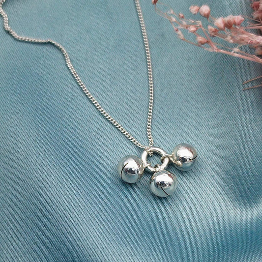 Collar Aro con 3 bolitas