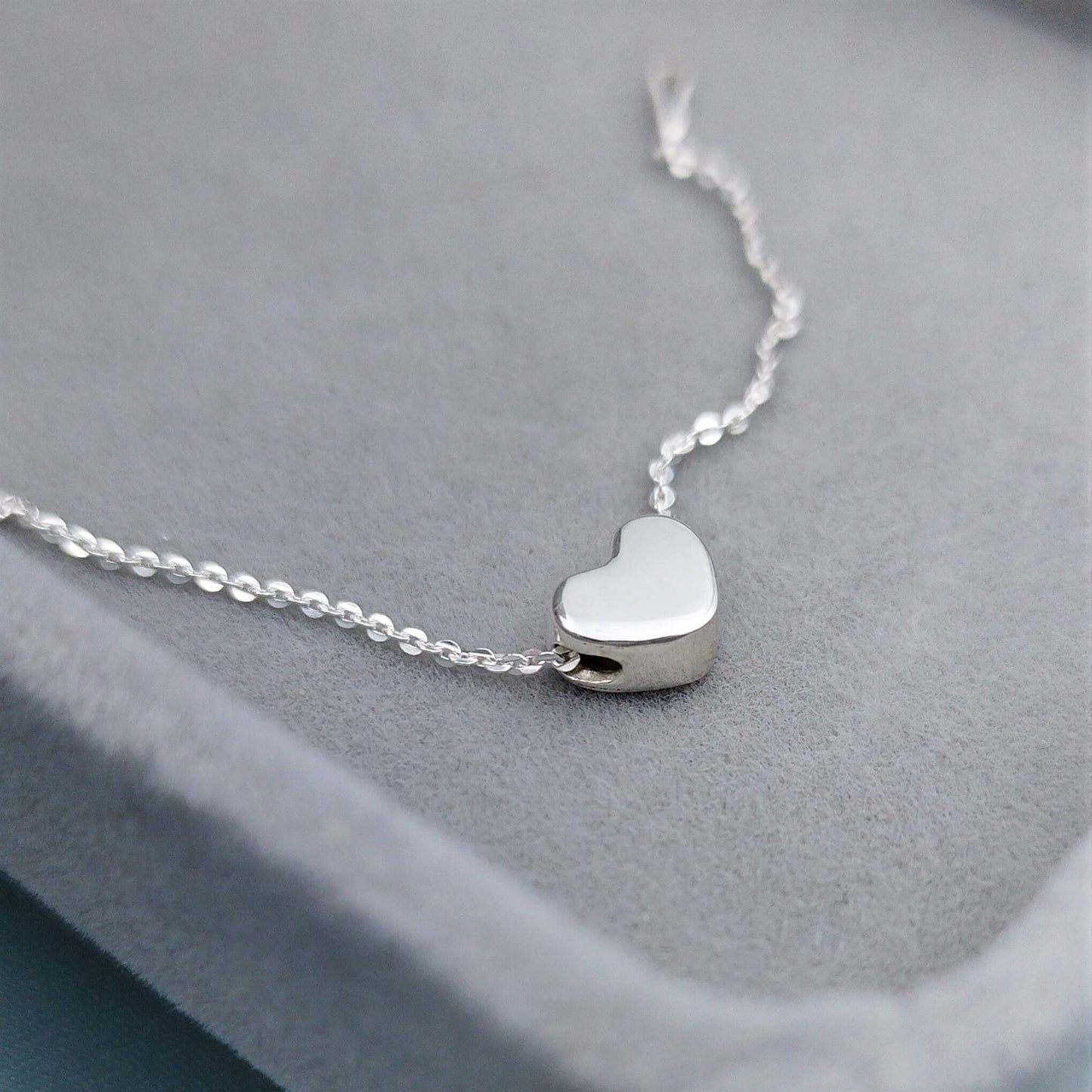 Collar Corazón 3D mediano