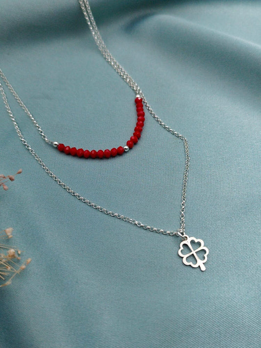 Collar doble trébol calado y chaquiras