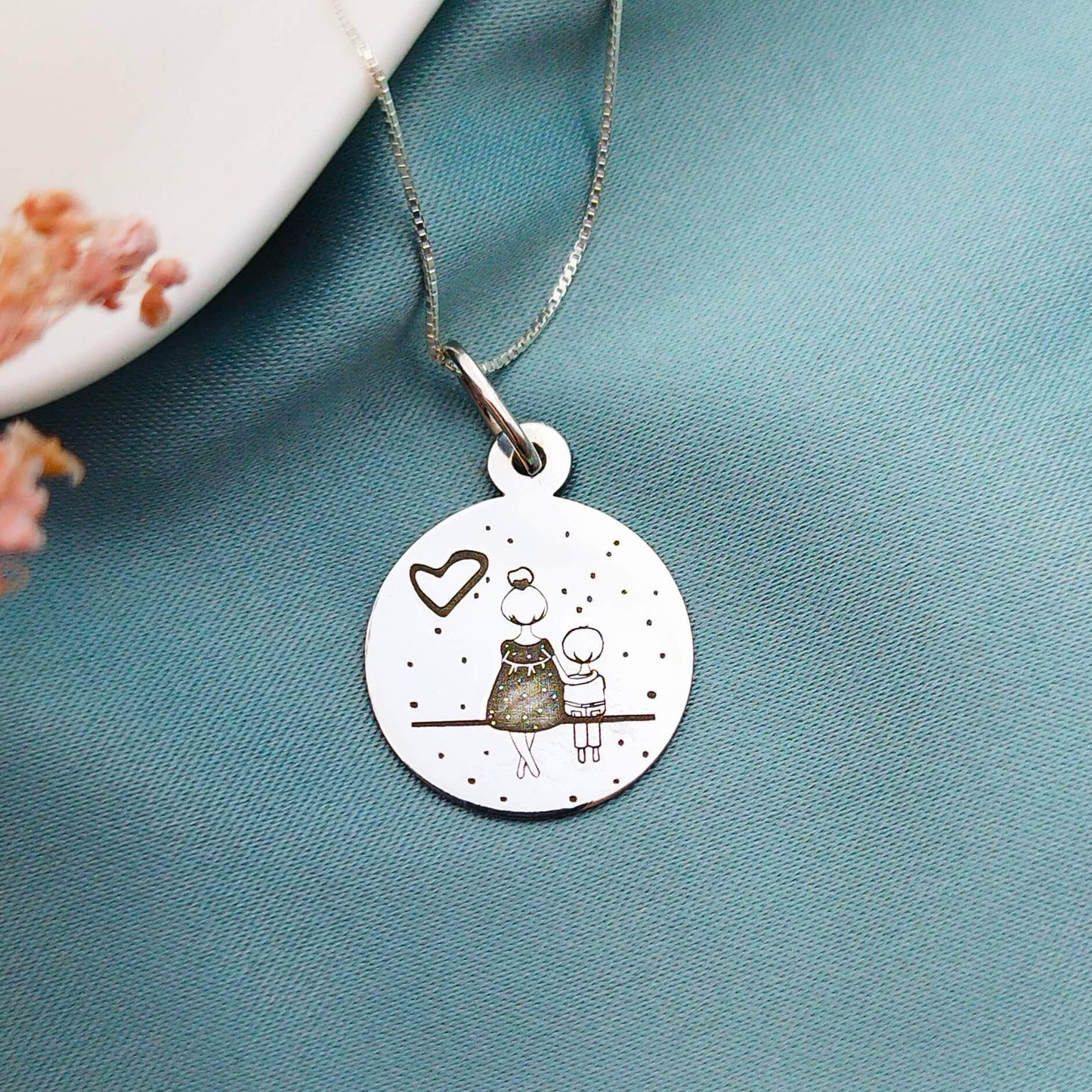 Collar Familia