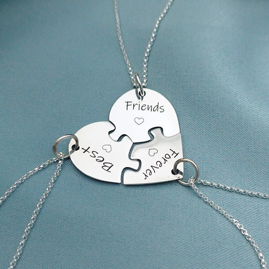 Collar triple para compartir corazón BBF
