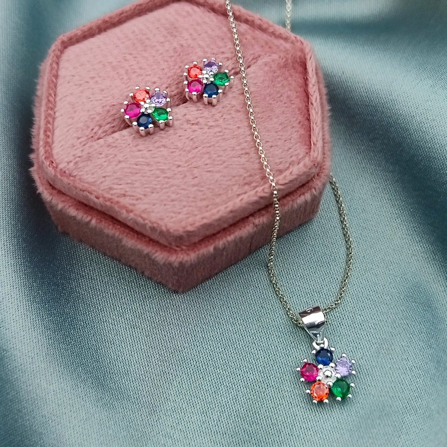 Conjunto Flores Multicolor