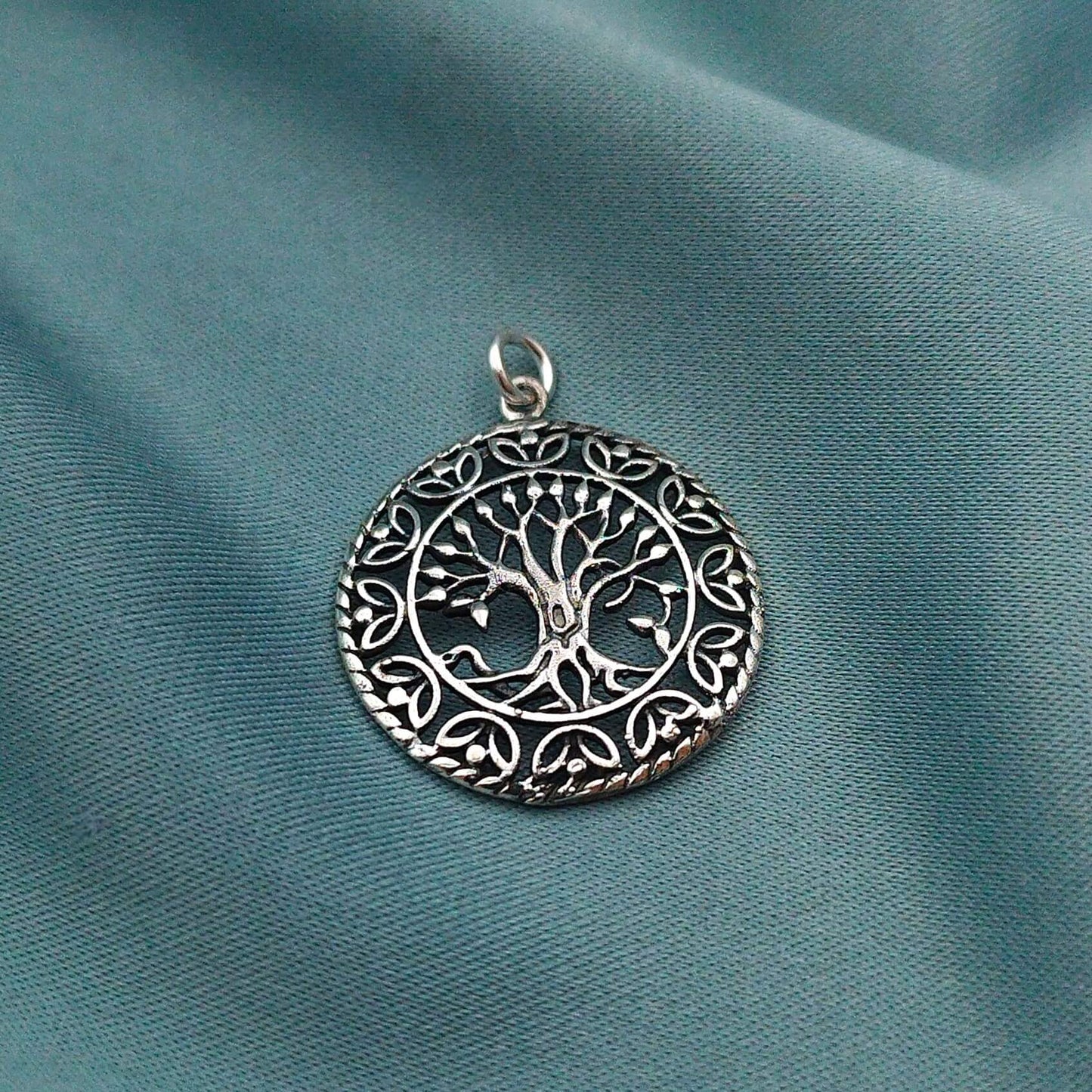 Dije amuleto Árbol de la vida 2