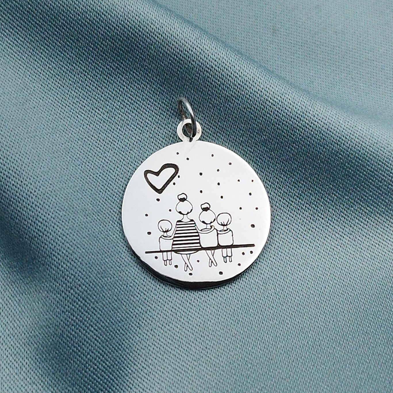 Collar Familia