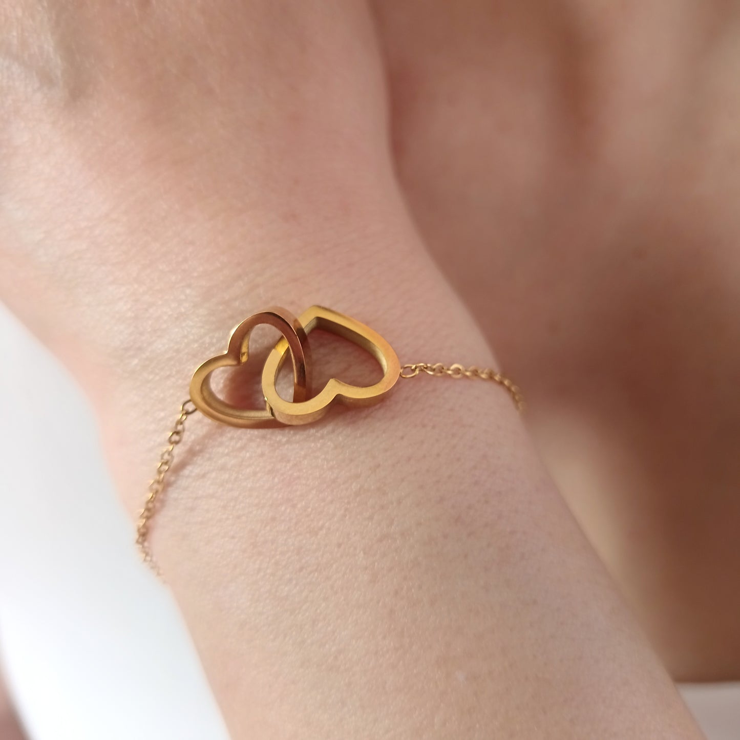 Pulsera Corazones Entrelazados (Personalizable)