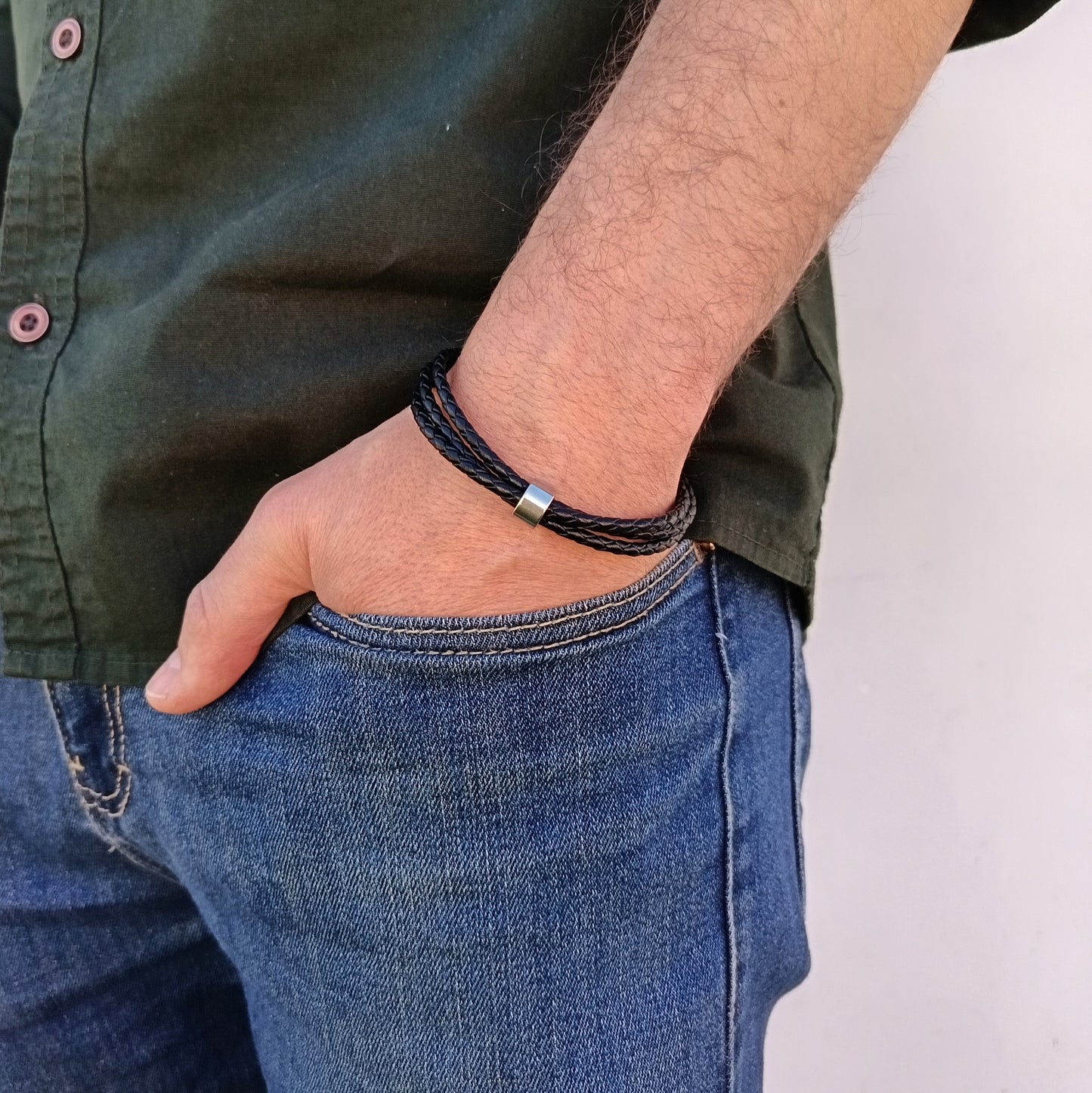 Pulsera cuerda trenzada con donas (Personalizable)