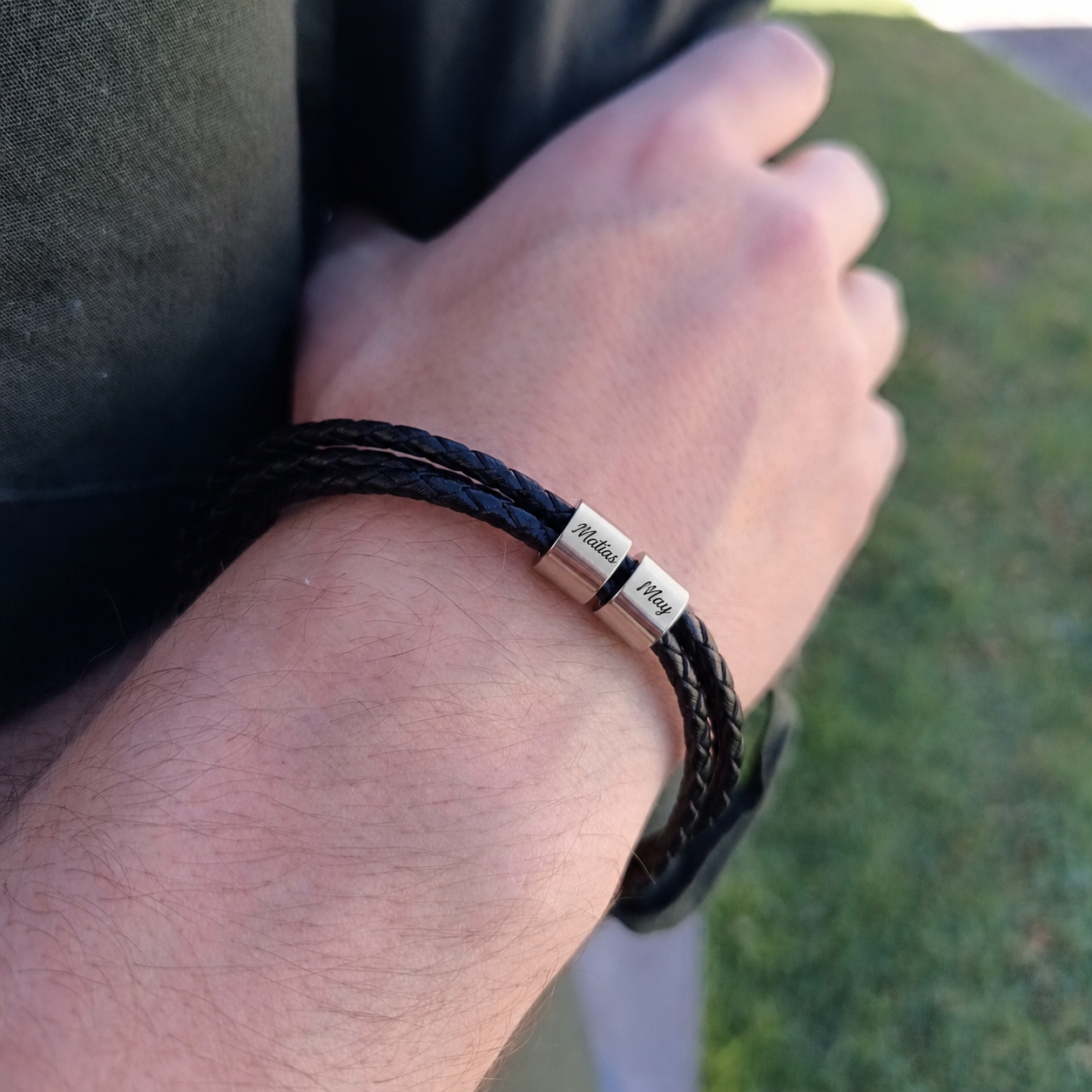 Pulsera cuerda trenzada con donas (Personalizable)