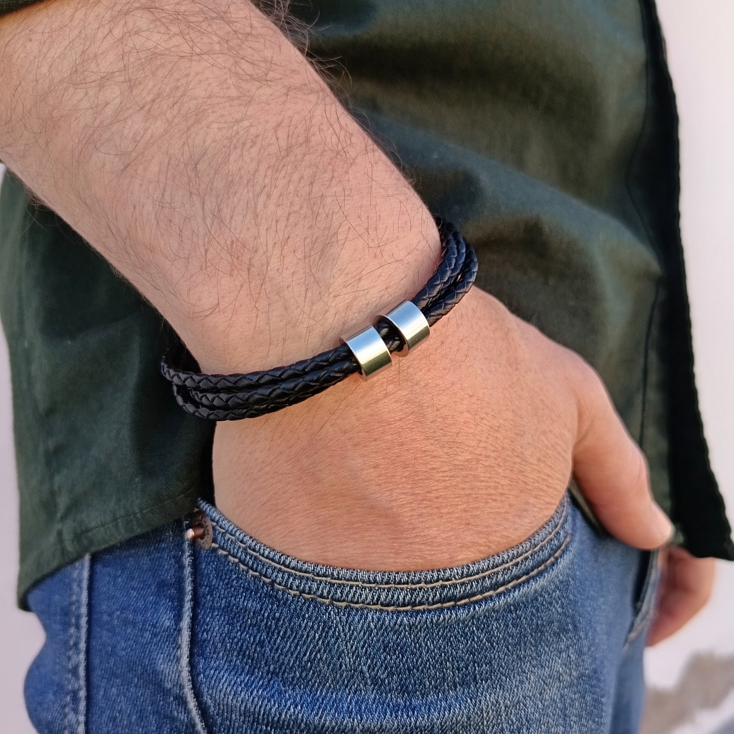 Pulsera cuerda trenzada con donas (Personalizable)