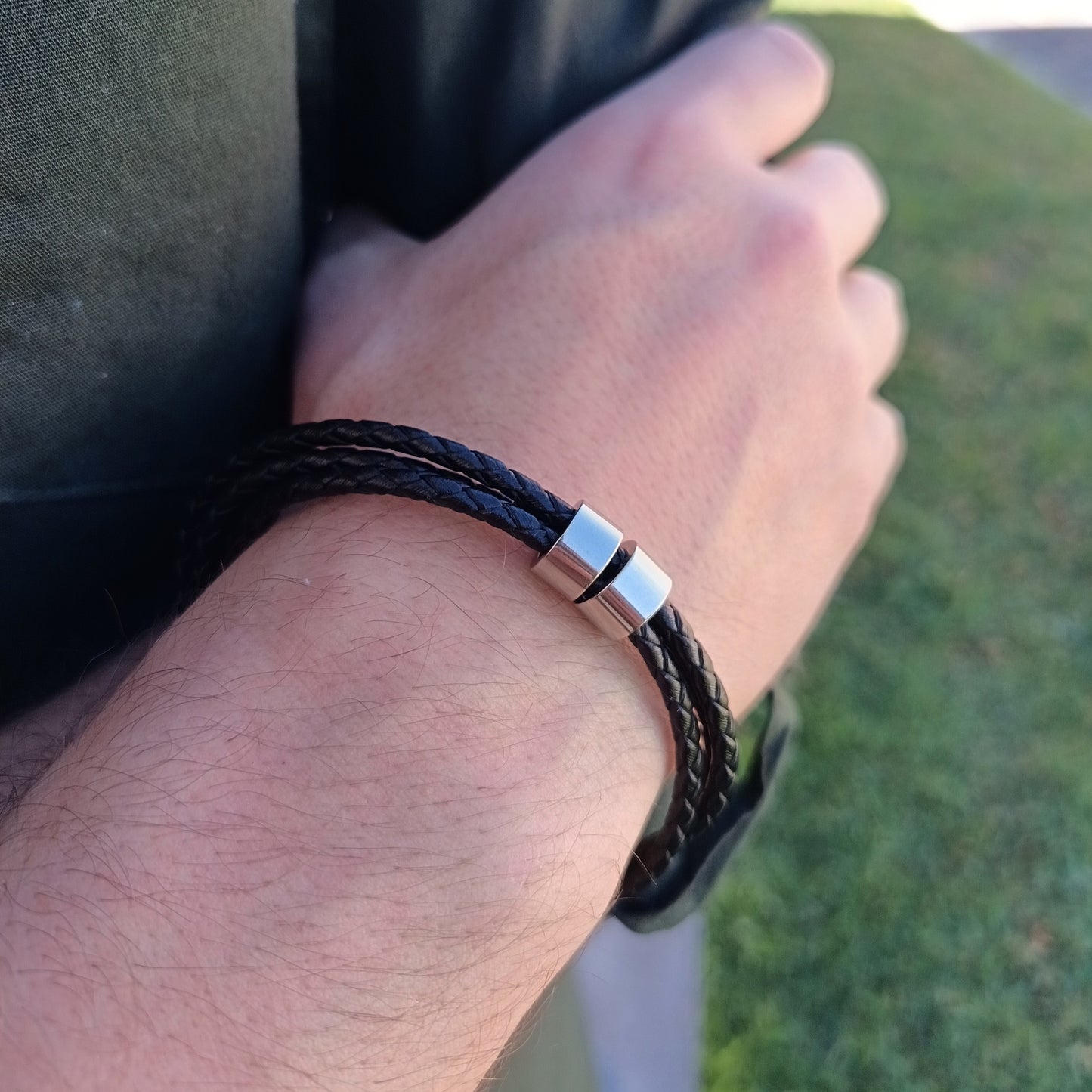 Pulsera cuerda trenzada con donas (Personalizable)
