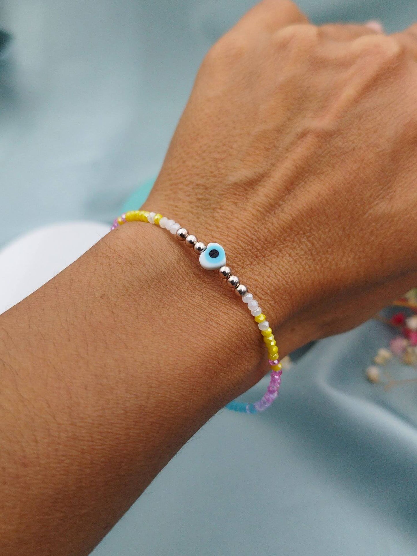 Pulsera chaquiras multicolor ojo turco