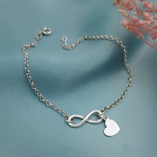 Pulsera Infinito con dije corazón