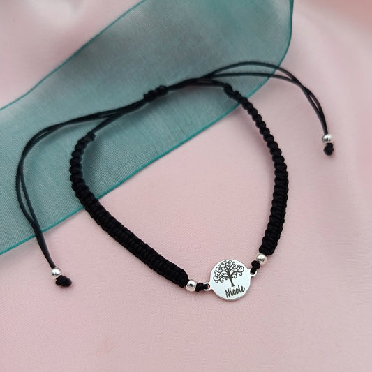 Pulsera Macramé plaquita circular Grabada