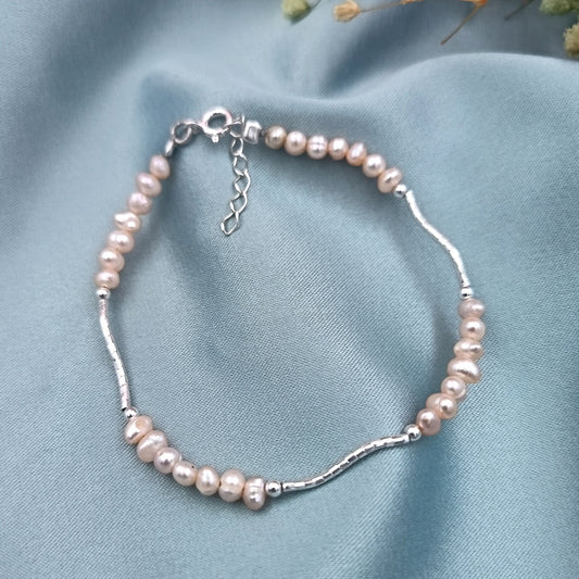 Pulsera Perlas champagne y tubitos diamantados