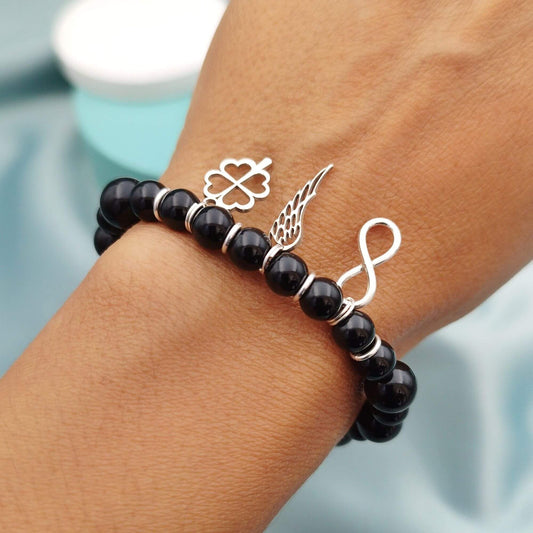 Pulsera piedra turmalina negra y dijes