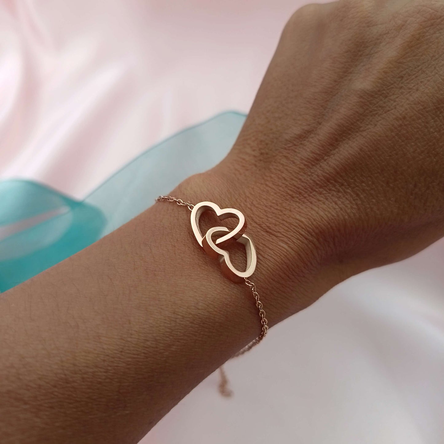 Pulsera Corazones Entrelazados (Personalizable)