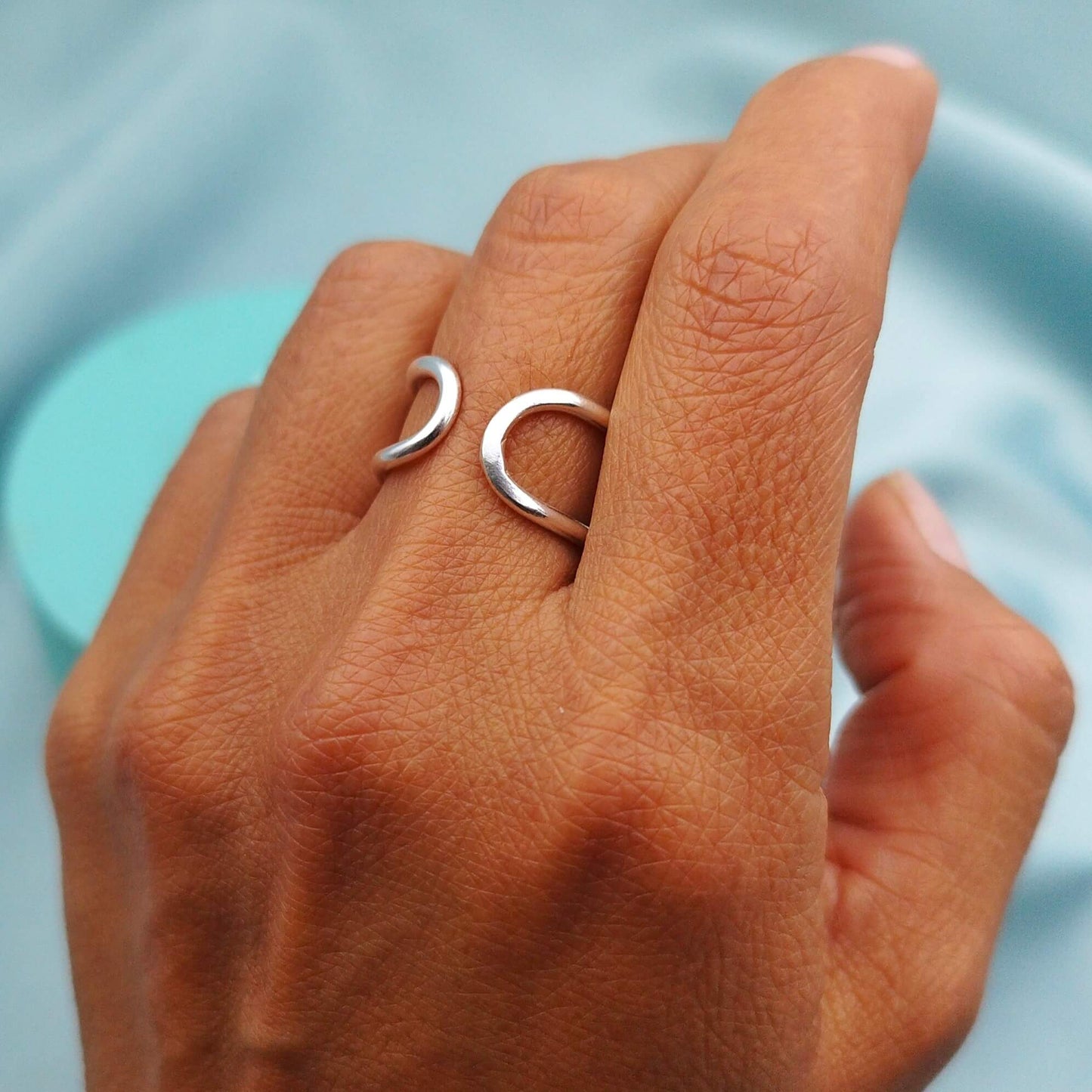 Anillo minimalista Curvas