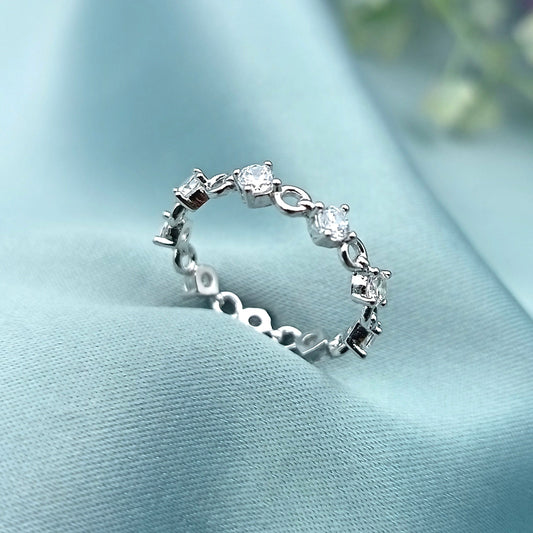 Anillo Eternity Eslabones Brillantes