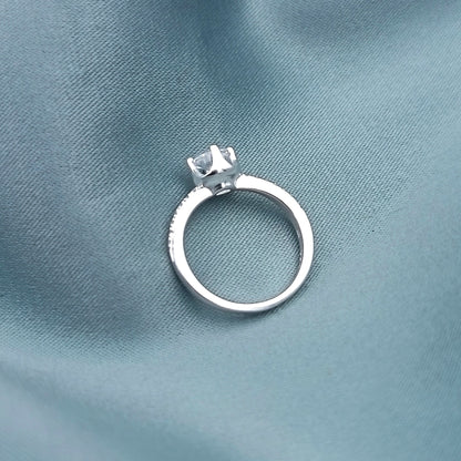 Anillo de Compromiso Canal Brillante 4,5mm