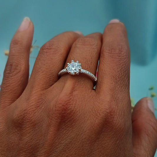 Anillo de Compromiso pave Brillante 9