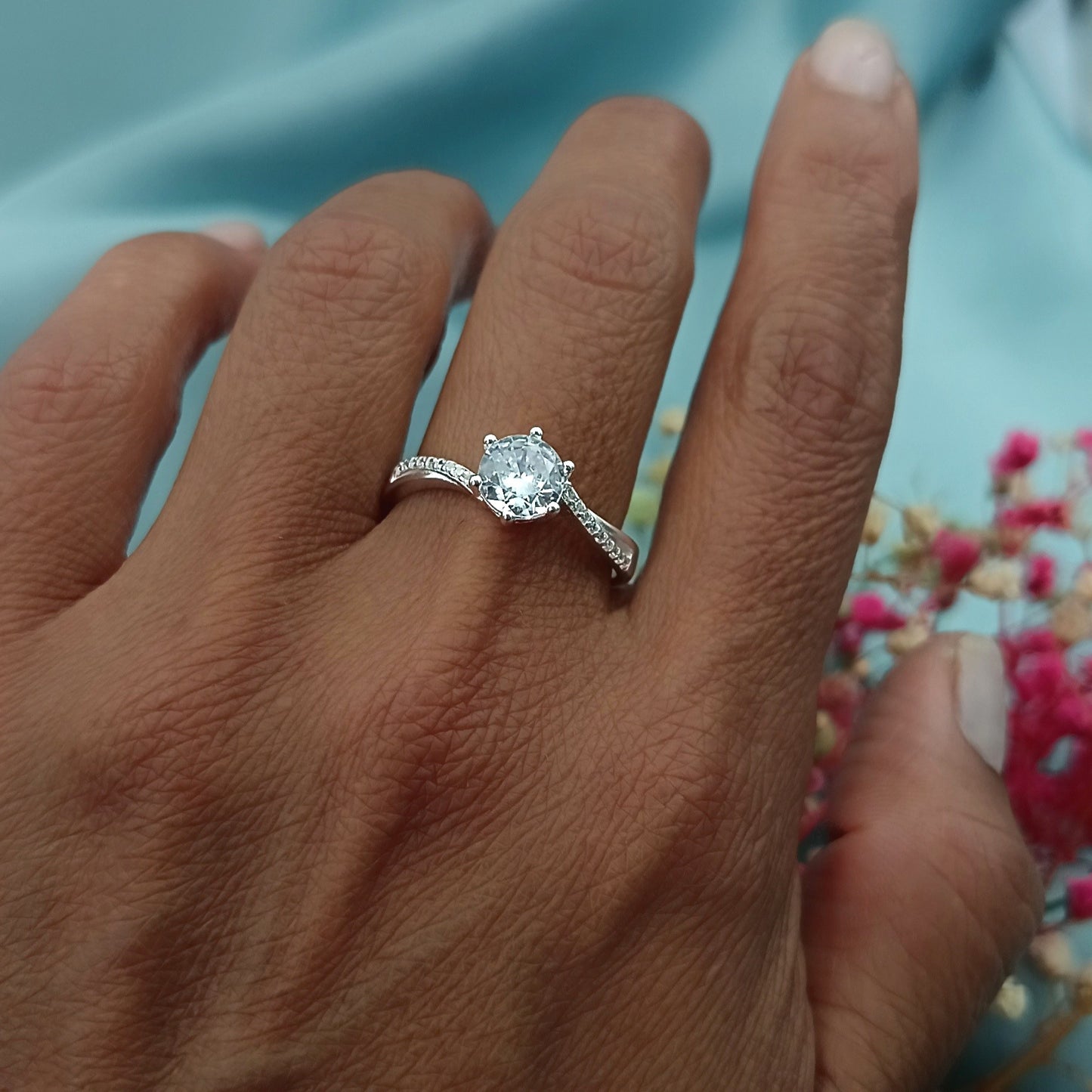 Anillo de Compromiso Cruzado 6mm