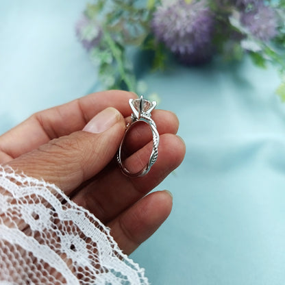 Anillo de compromiso Solitario Cuerda con piedra Moissanita