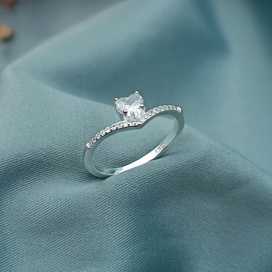 Anillo de Compromiso Corazón Lateral Brillante 4