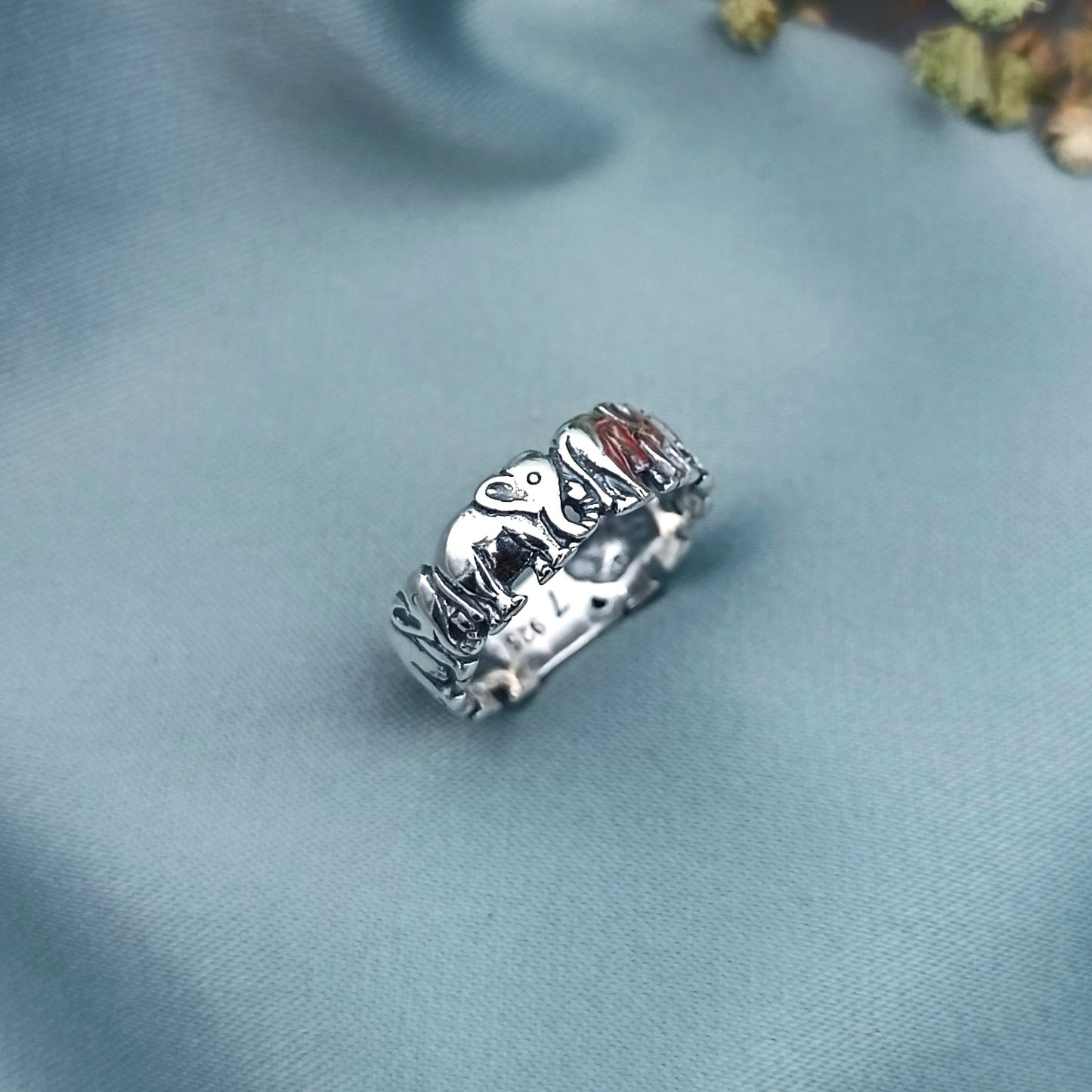 Anillo Procesión de Elefantes