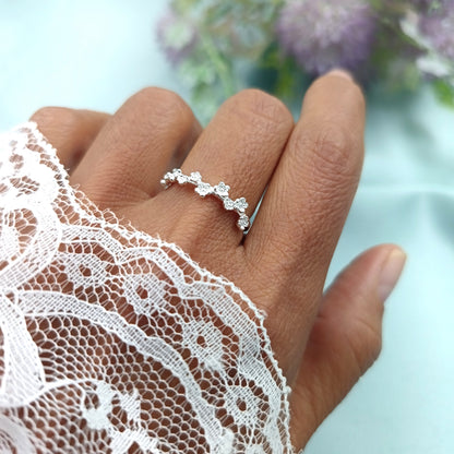 Anillo Cintillo Flores ZigZag Regulable