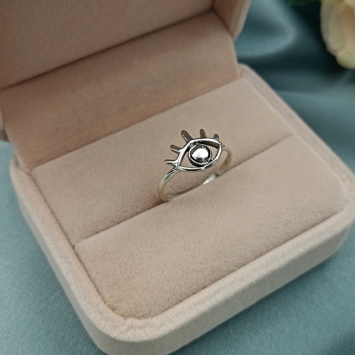 Anillo Ojo Plata Quemada