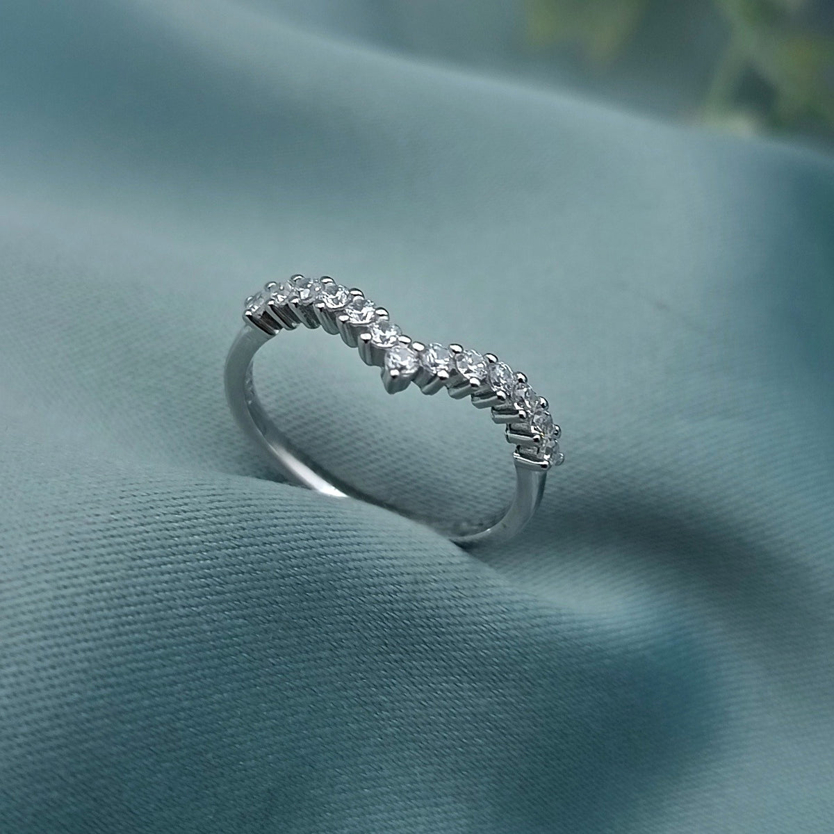 Anillo Lotus Brillante Regulable