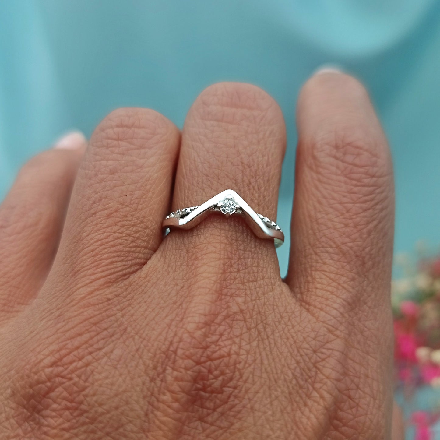 Anillo V Minimal Plata 925