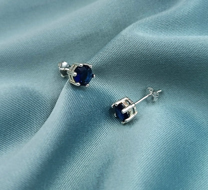 Aretes Cortos Circones Azul 6mm