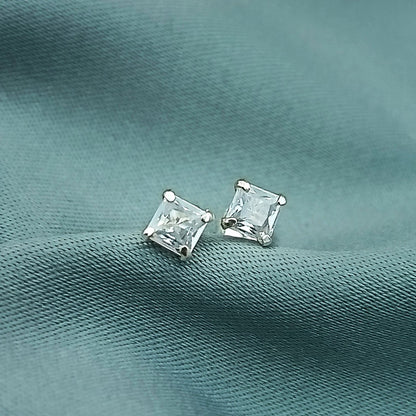 Aretes Cortos Circones Cuadrados