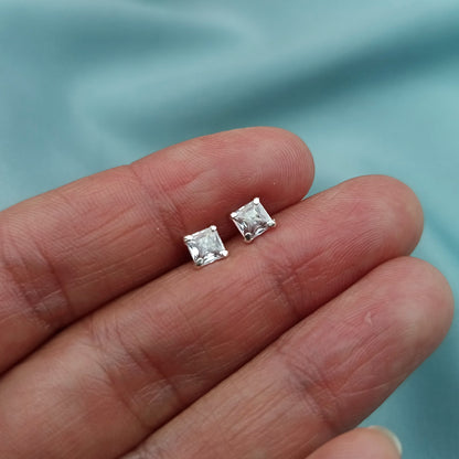 Aretes Cortos Circones Cuadrados