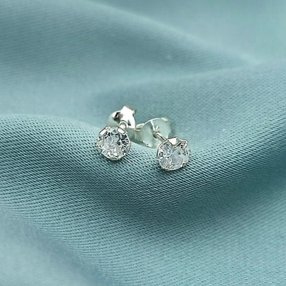 Aretes Cortos Circones Redondos 5mm